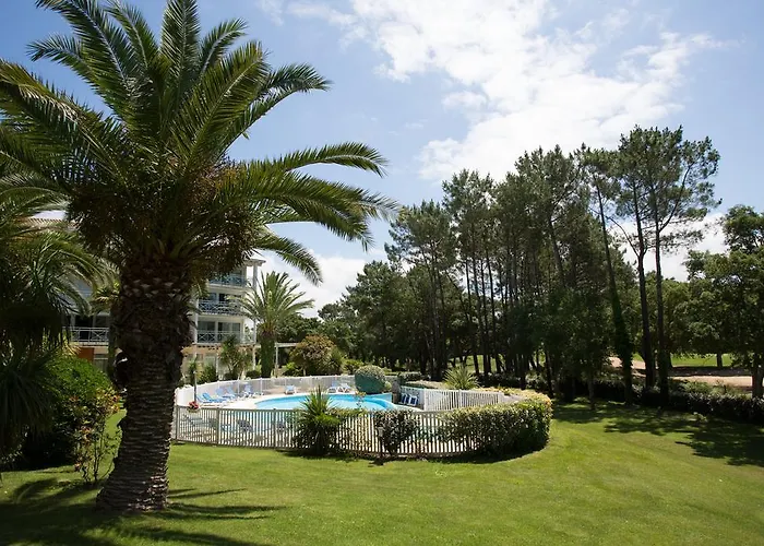 Madame Les Palmiers Du Golf Service Premium Lägenhetshotell *