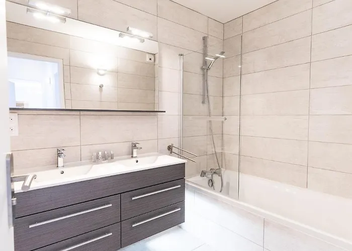 Madame Les Palmiers Du Golf Service Premium Lägenhetshotell