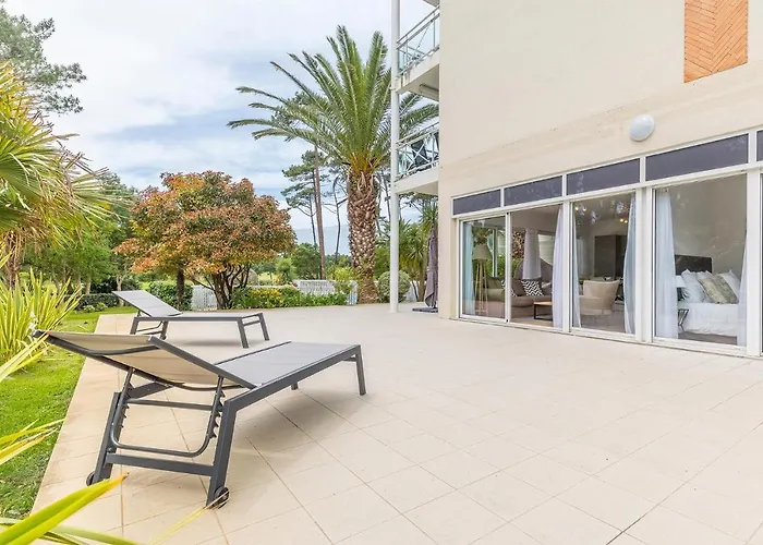 Madame Les Palmiers Du Golf Service Premium