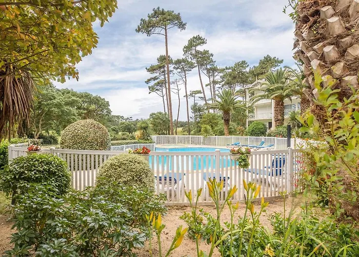 Lägenhetshotell Madame Les Palmiers Du Golf Service Premium *