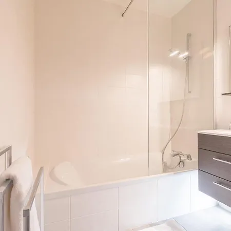 Madame Les Palmiers Du Golf Service Premium Aparthotel Moliets-et-Maa